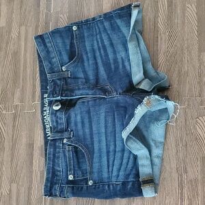 AEO Shortie Shorts